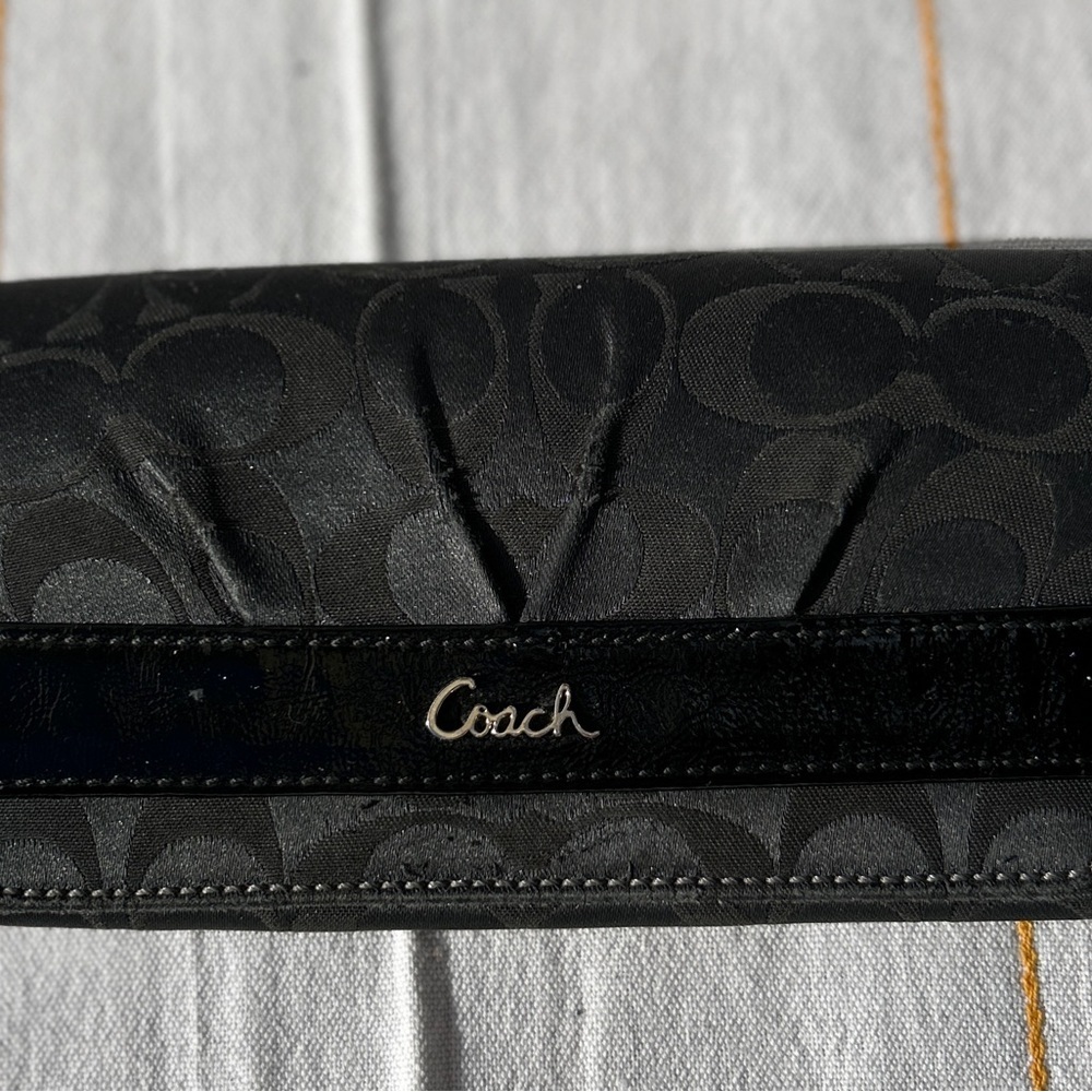 Coach Black Trifold Long Wallet